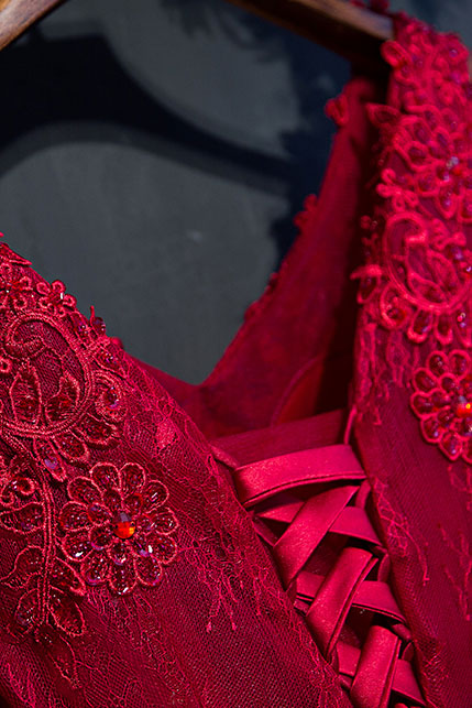 Burgundy v neck lace short prom dress, burgundy homecoming dress