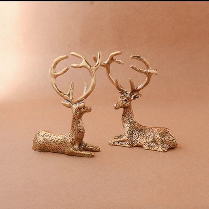 Miniature Brass Stag Figurine – Elegant Resting Deer Statue for Home & Holiday Decor