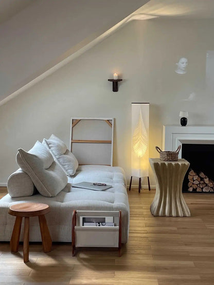 Sculptural Pedestal Side Table – Wavy Accent Table Stool for Modern Interiors