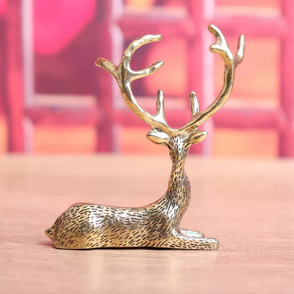Miniature Brass Stag Figurine – Elegant Resting Deer Statue for Home & Holiday Decor
