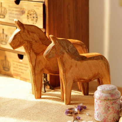 Hand-Carved Wooden Horse Decor Set – Rustic Nordic Minimalist Sculptures (Set of 2)