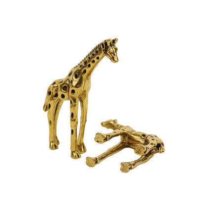 Solid Brass Giraffe Figurine – Elegant Mini Home Decor