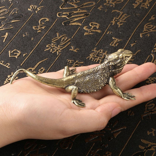 Vintage Brass Lizard Figurine – Handcrafted Desk Decor & Good Luck Symbol