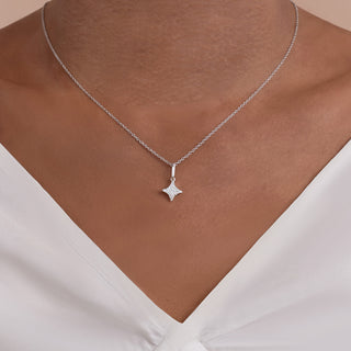 Serenity Star Hammered Pendant Necklace