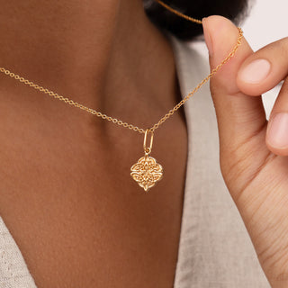 Dara Celtic Knot Pendant Necklace