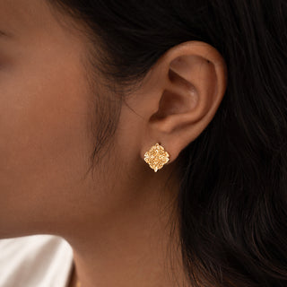 Dara Celtic Knot Stud Earrings