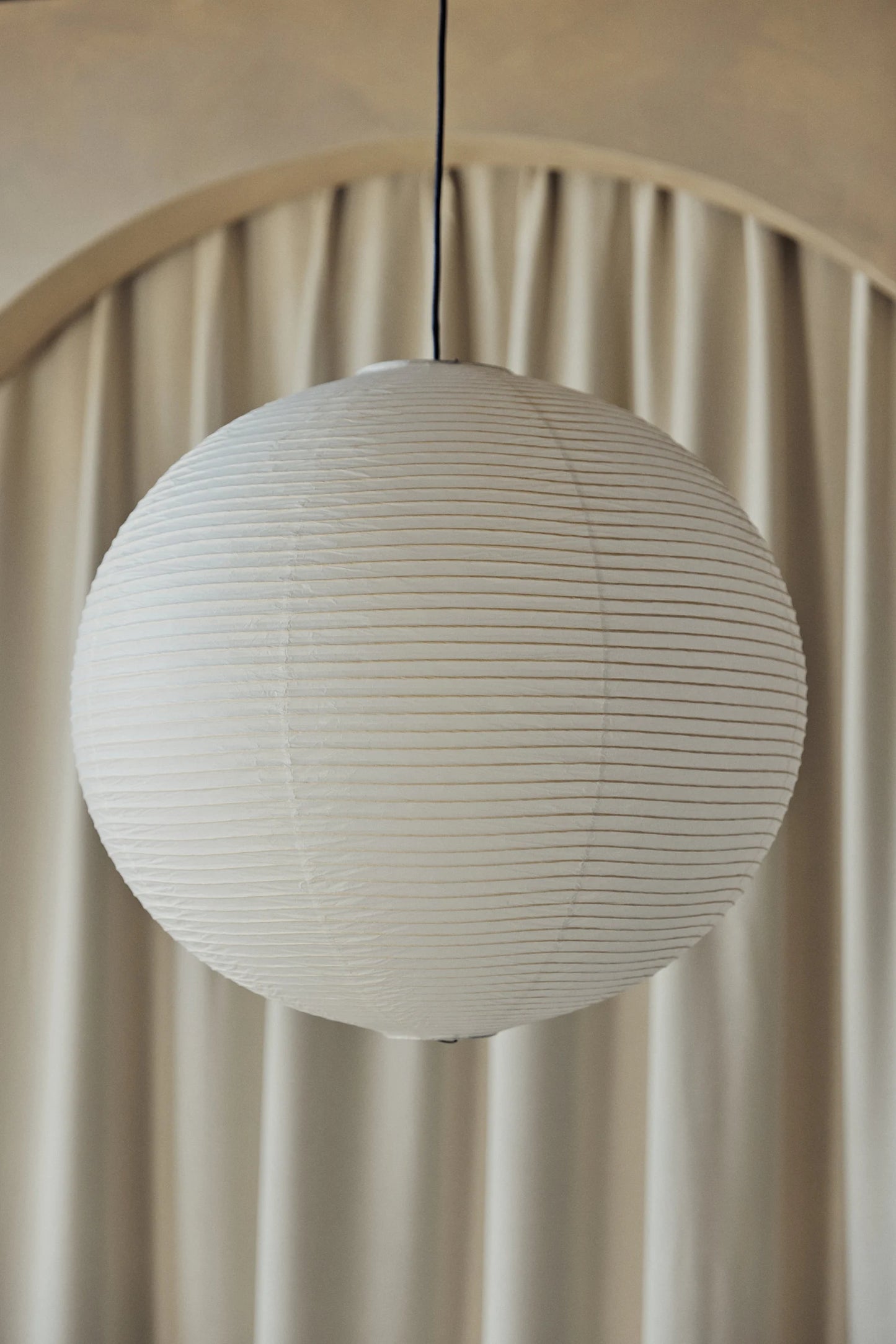 Japanese-Style Paper Lamp Shade – Artisan-Crafted Lighting
